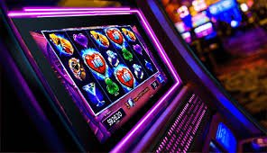 prediksi macau featured game showcase